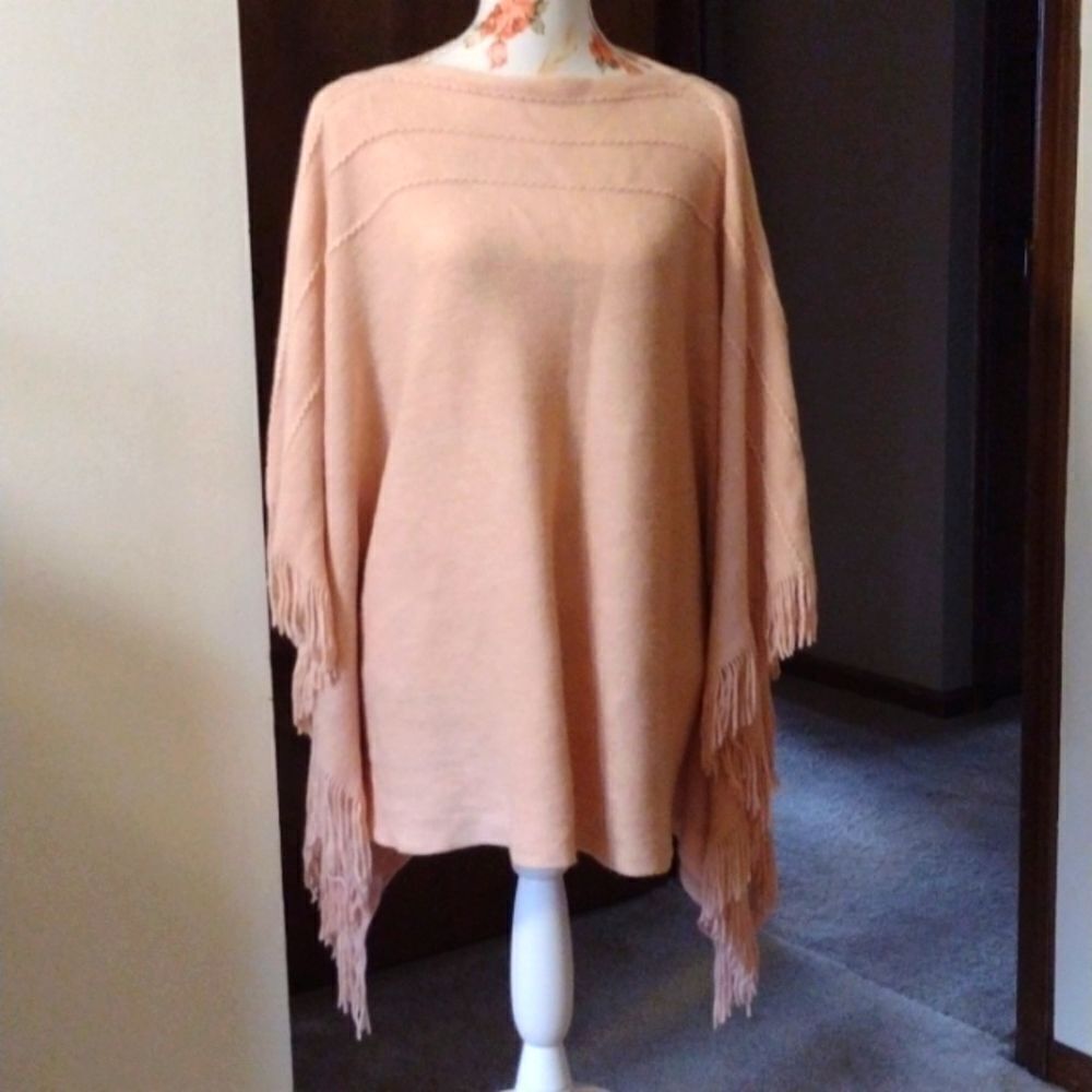 Layers by Lizden plus size poncho